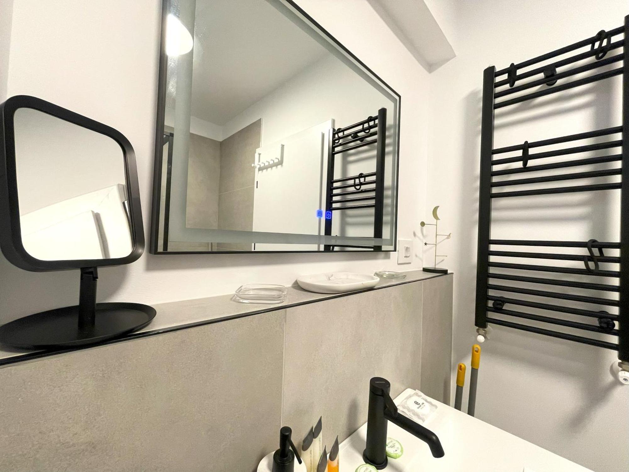 Rosewood Boutique Apartment Sinaia Exteriör bild