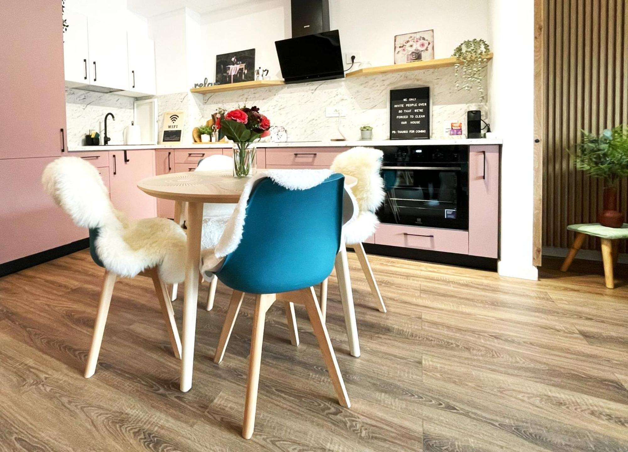 Rosewood Boutique Apartment Sinaia Exteriör bild