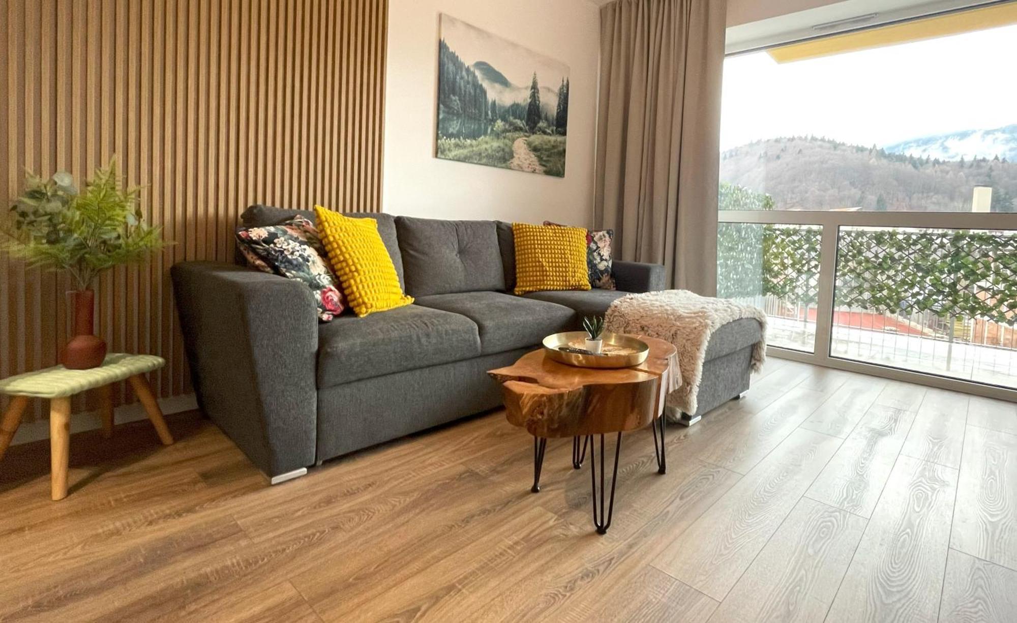 Rosewood Boutique Apartment Sinaia Exteriör bild
